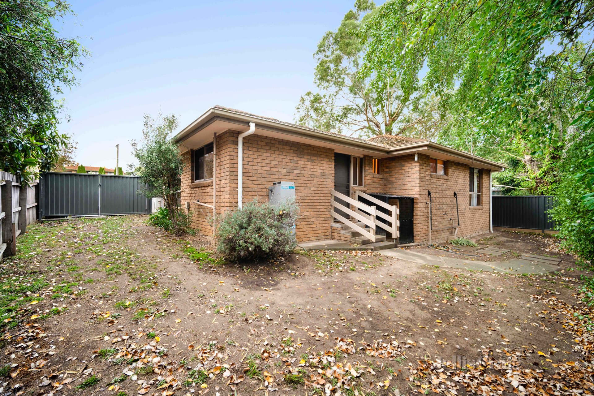 2/204 Larter Street, Golden Point image 8