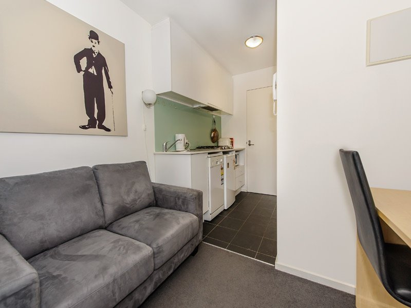 220/484 Elgar Road, Box Hill image 2