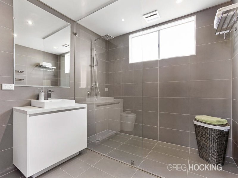 2/205 Anderson Street, Yarraville image 8