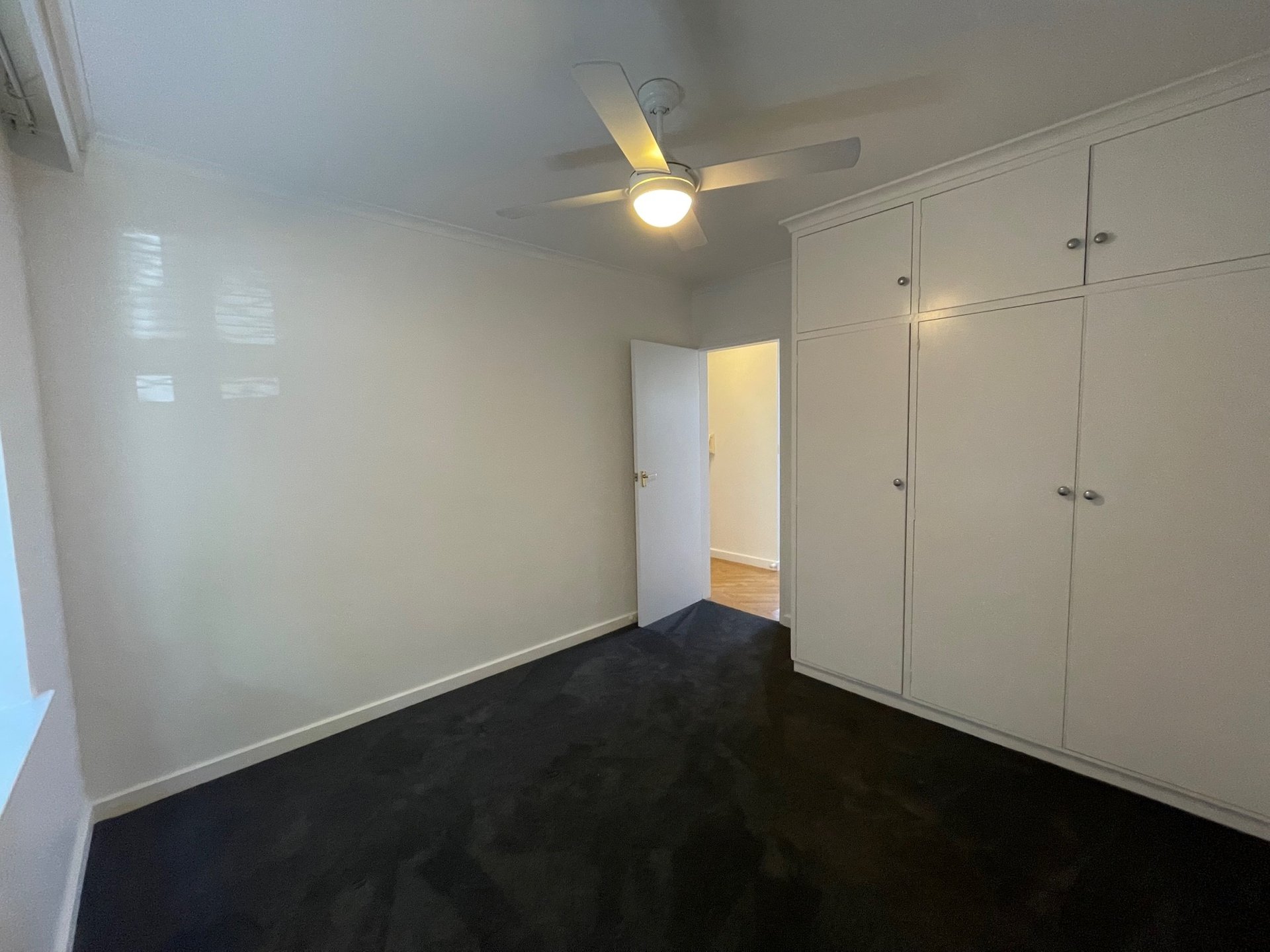 2/205 Auburn Road, Hawthorn image 6