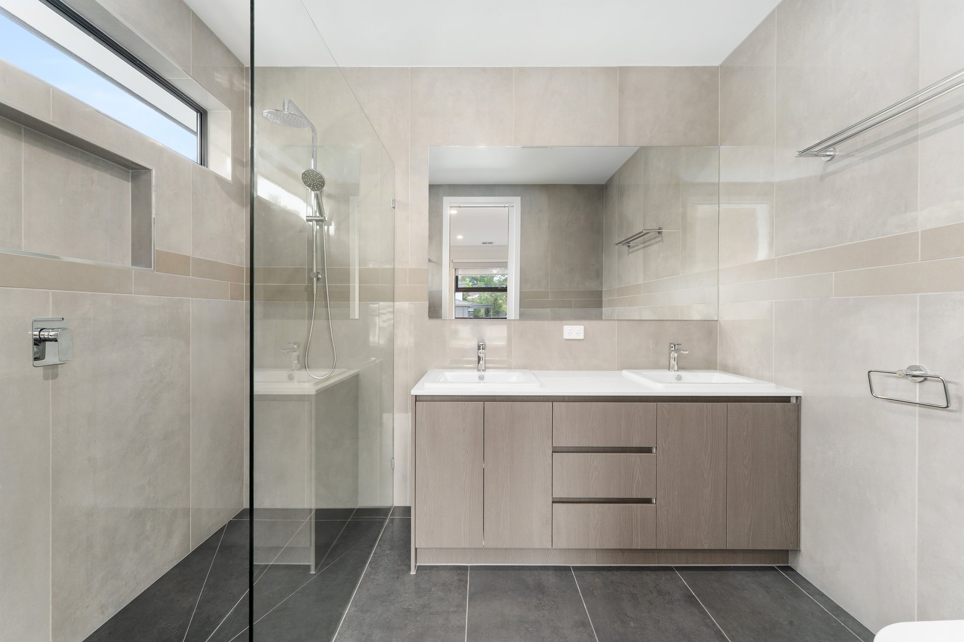 2/205 Wonga Road, Warranwood image 4