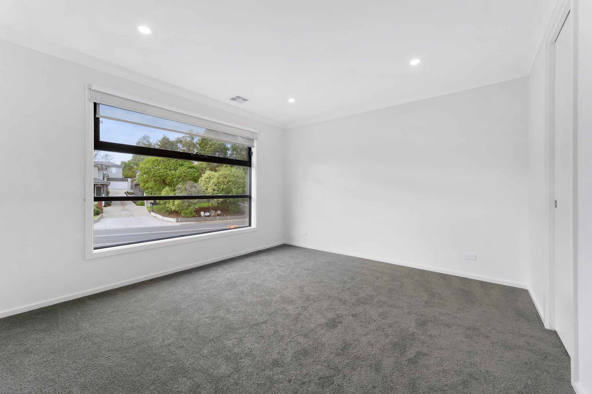 2/205 Wonga Road, Warranwood image 8