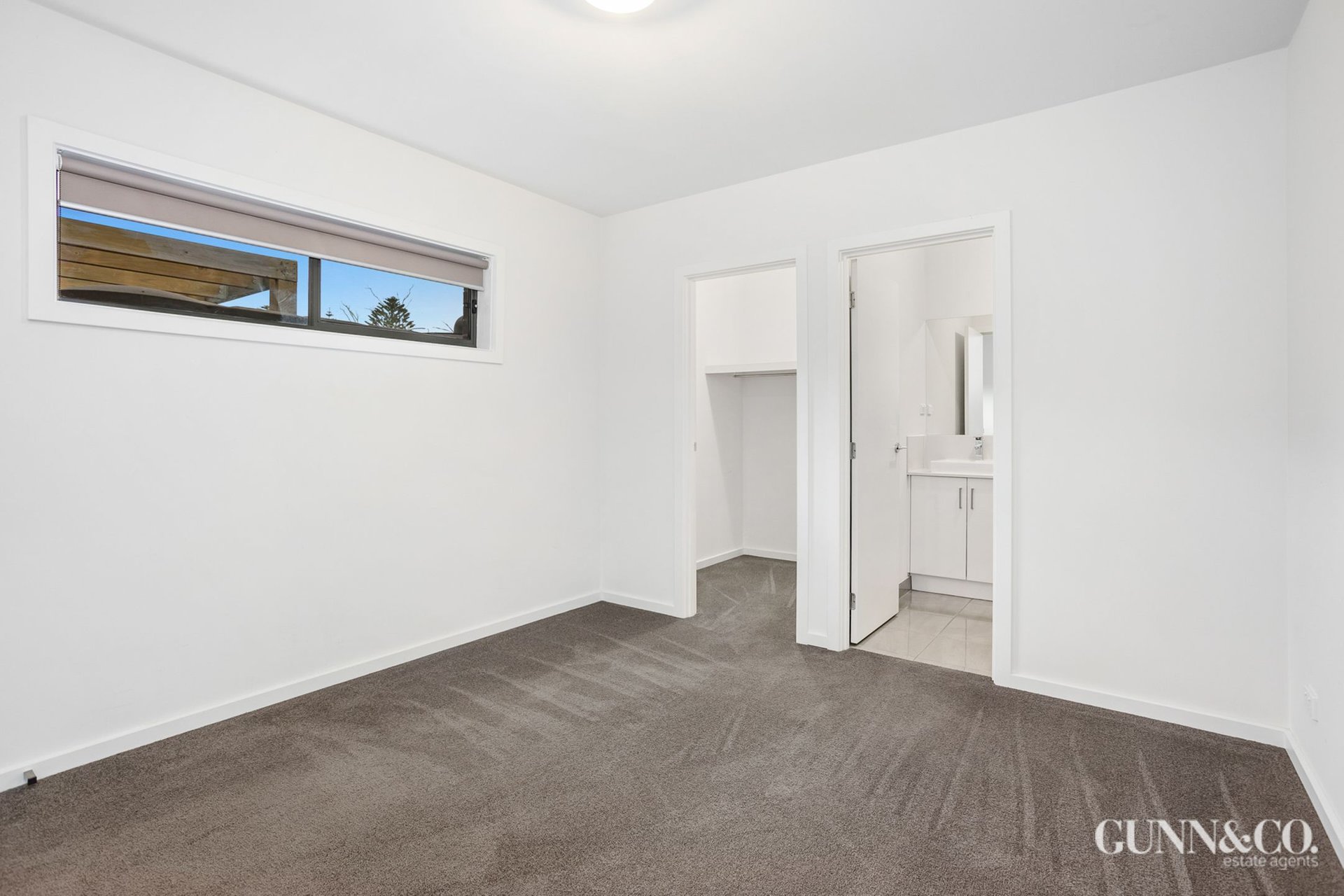 2/206 Queen Street, Altona image 7