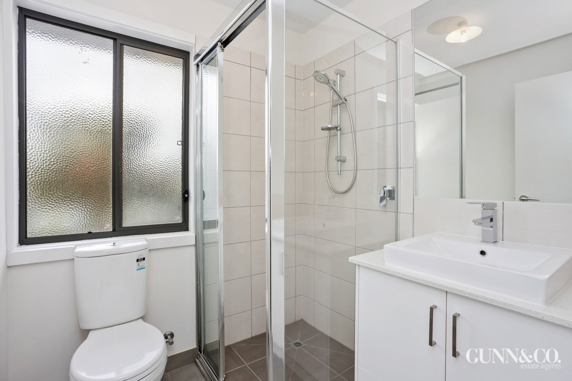 2/206 Queen Street, Altona image 10