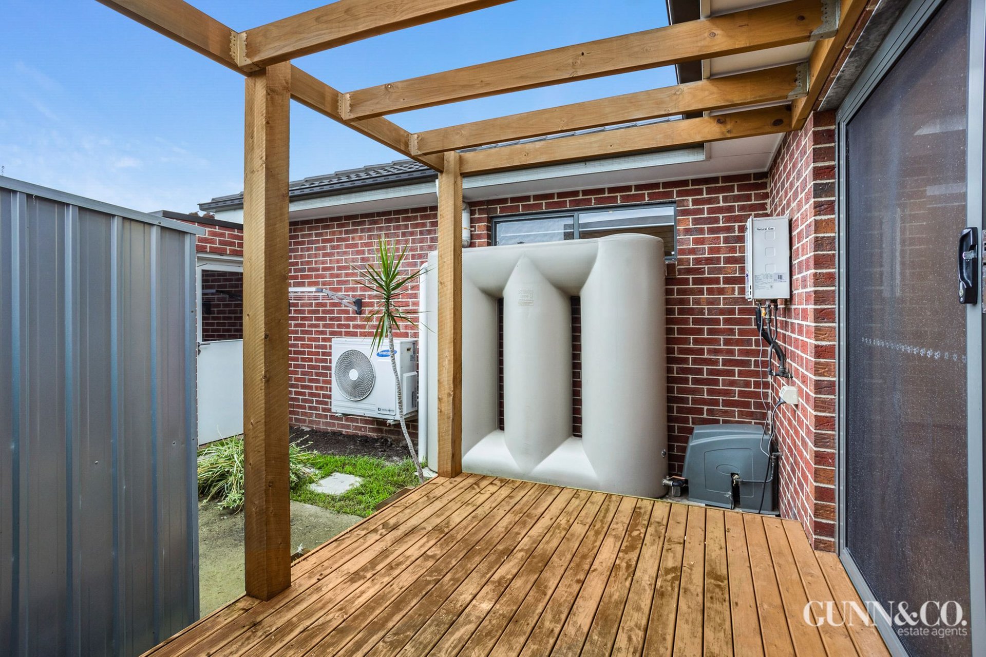 2/206 Queen Street, Altona image 11