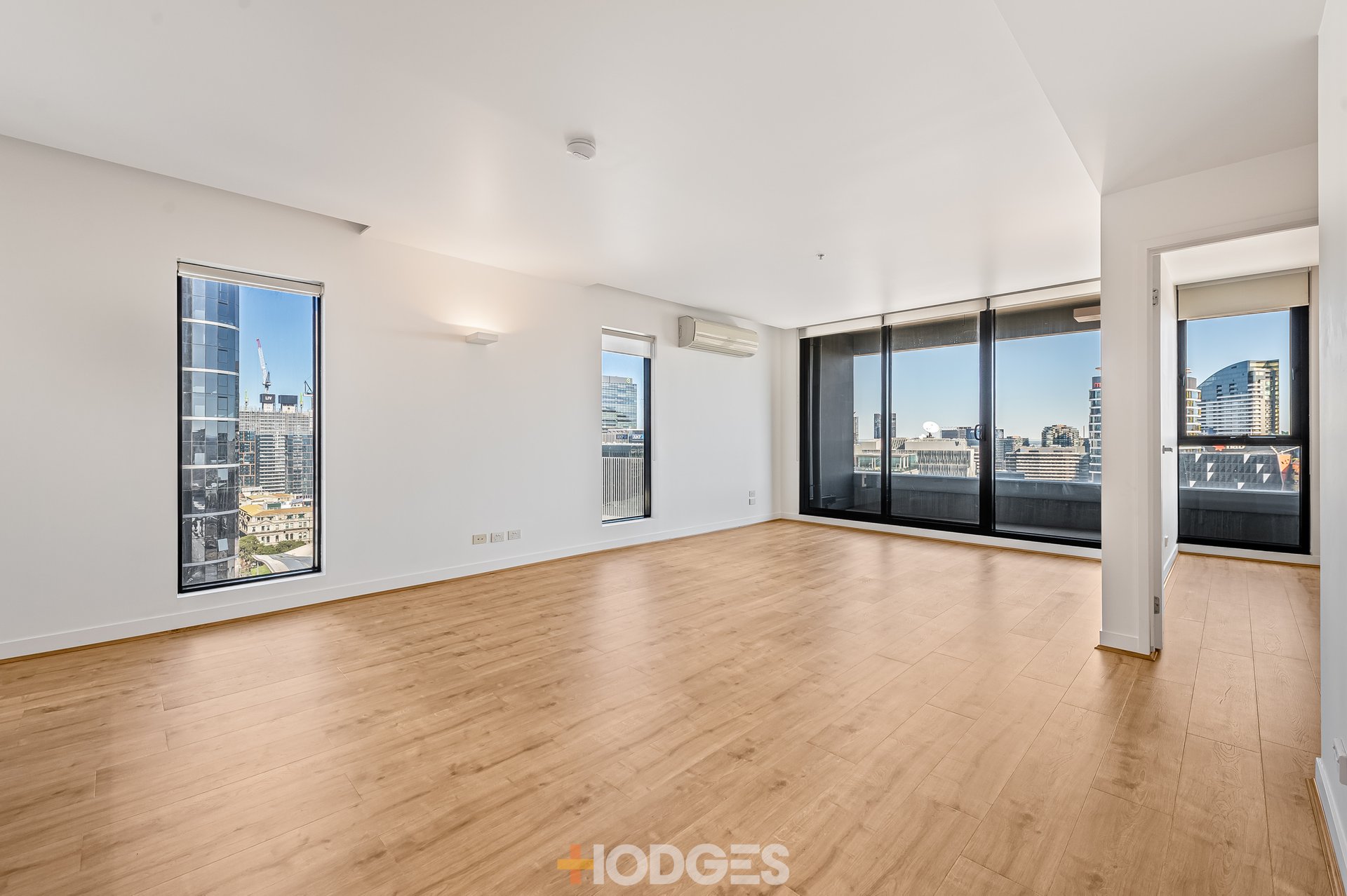 2206 / 200 Spencer Street MELBOURNE - Residential for sale