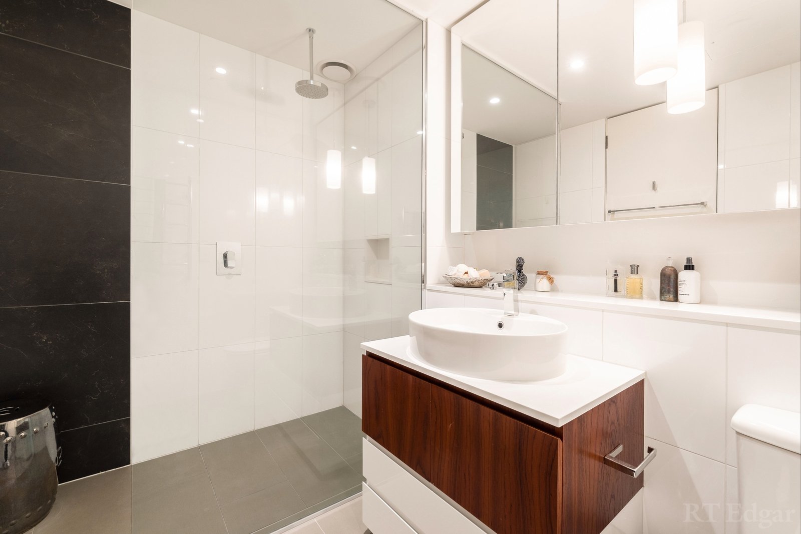 Property Gallery Thumbnail 7