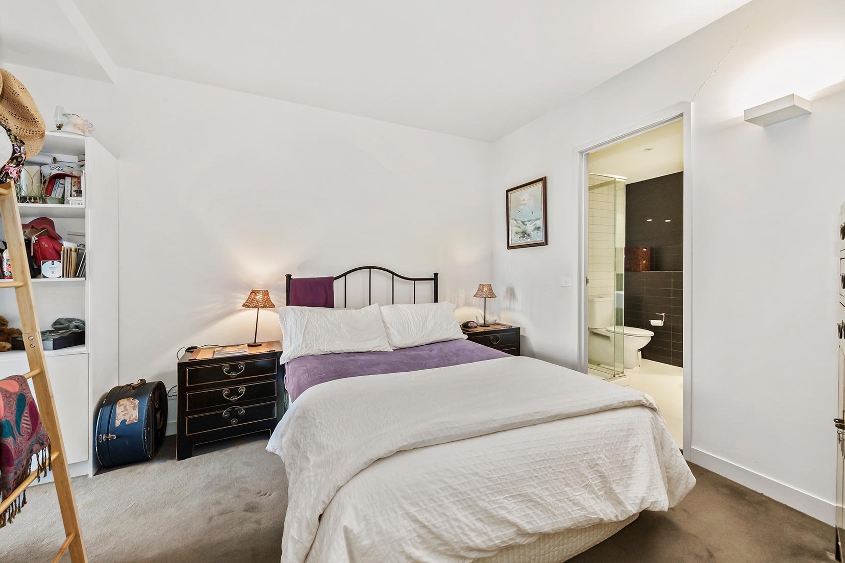 2207 / 200 Spencer Street MELBOURNE