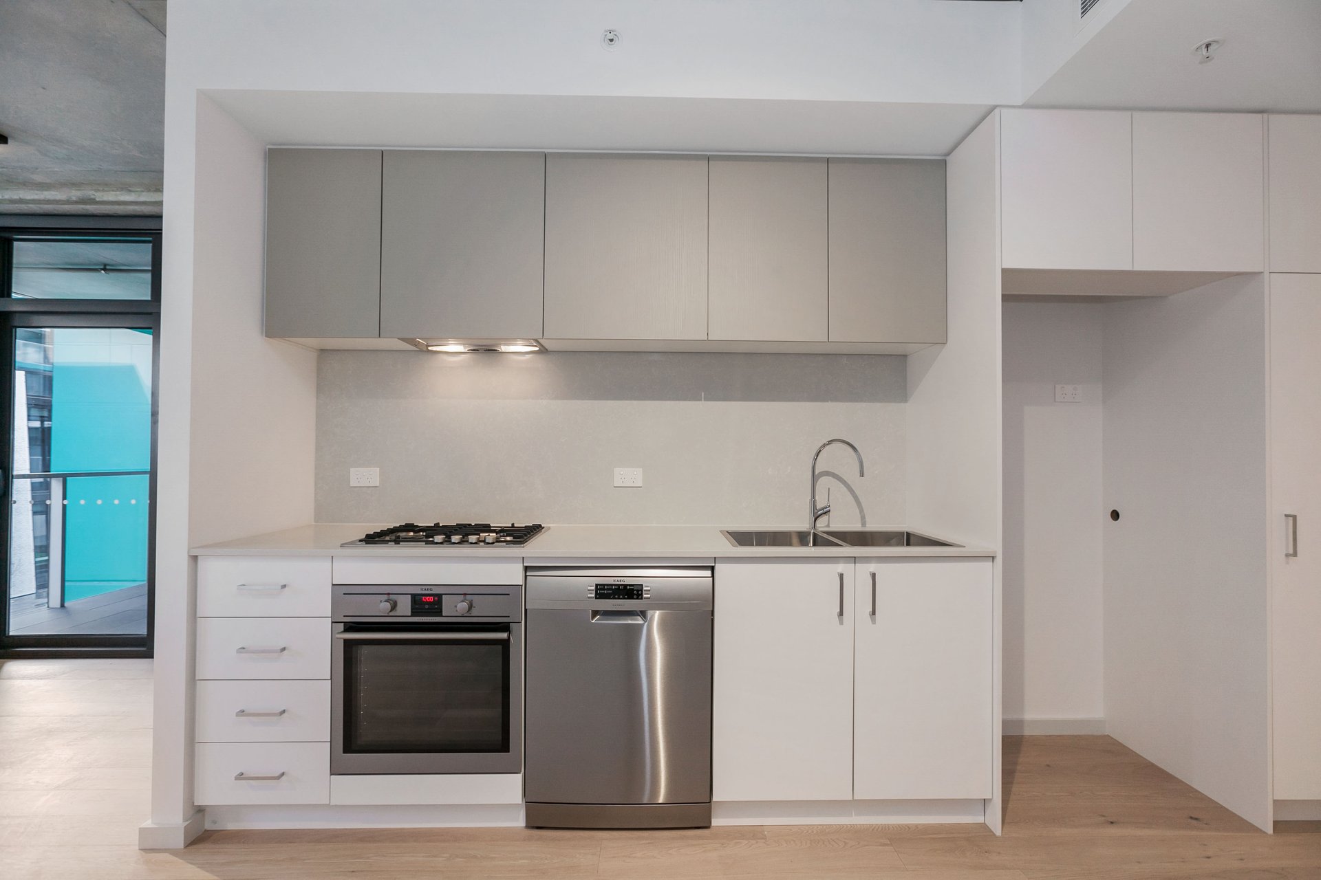 220/81 Hobsons Road, Kensington image 3