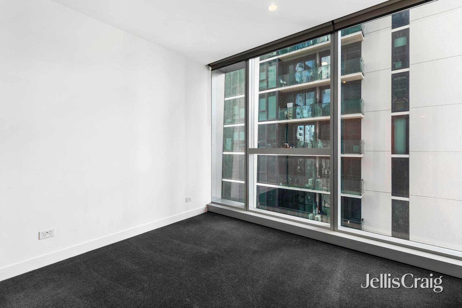 2209D/648 Lonsdale Street, Melbourne image 6