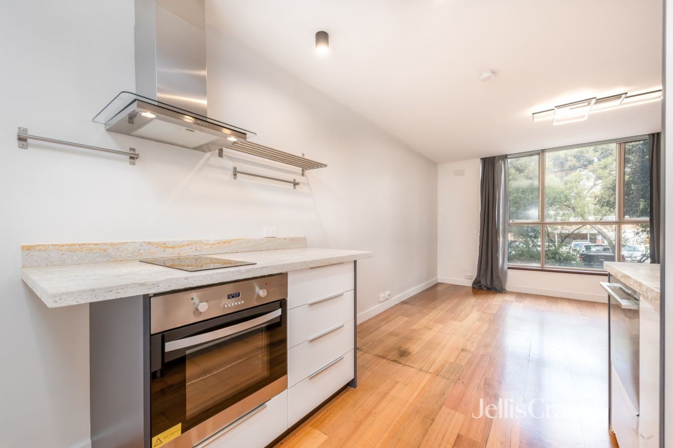 2/21-23 George Street, Fitzroy image 3