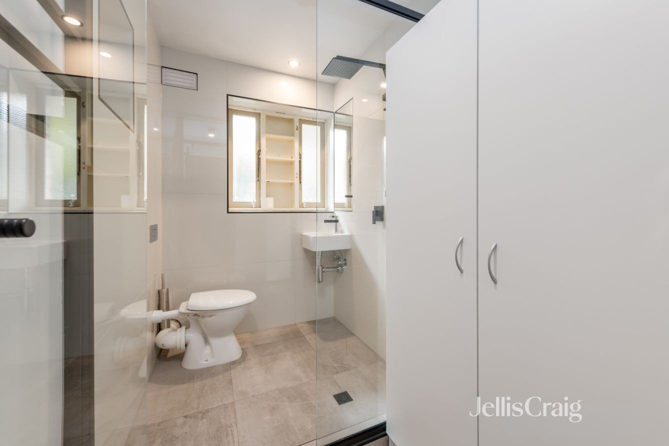 2/21-23 George Street, Fitzroy image 5