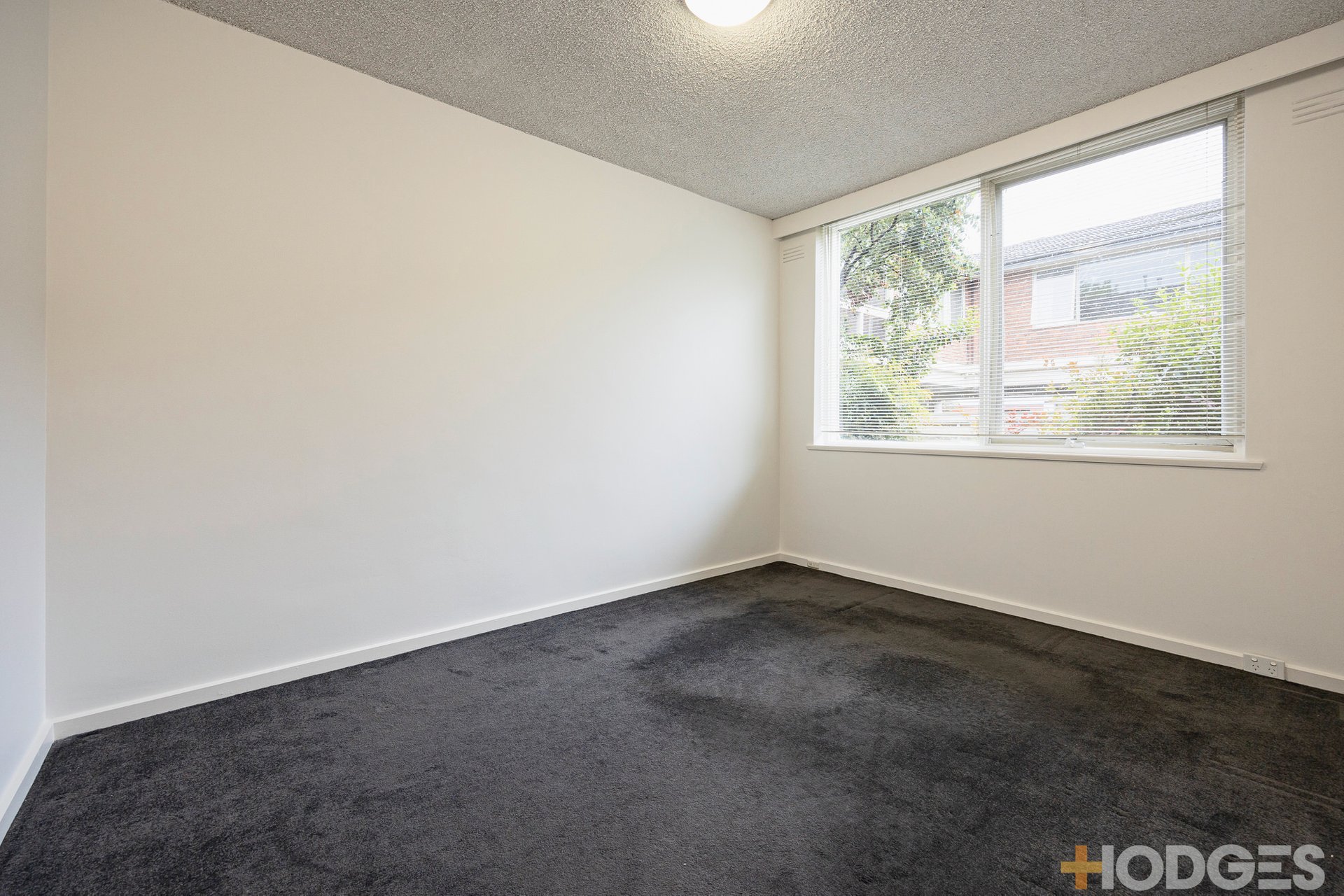 2 / 21 Ardrie Road MALVERN EAST