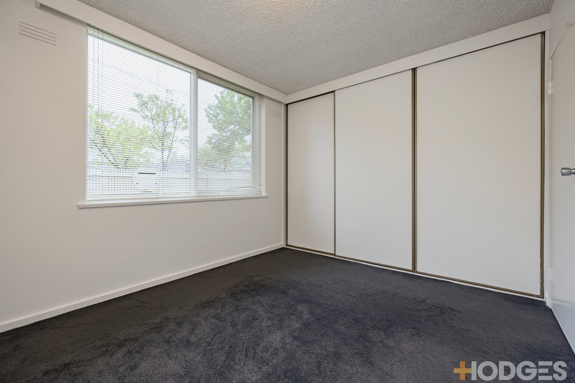 2 / 21 Ardrie Road MALVERN EAST