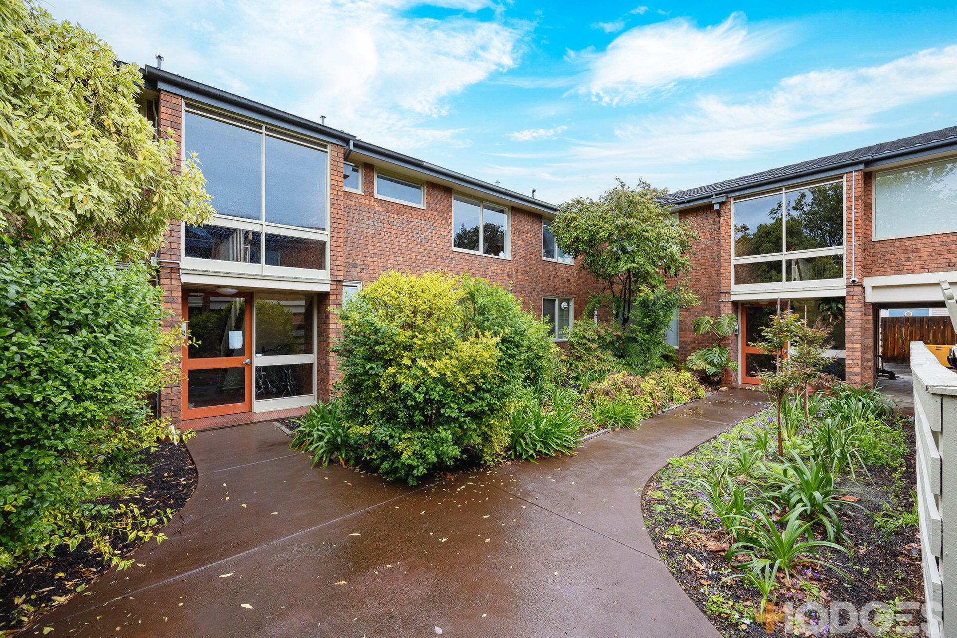 2 / 21 Ardrie Road MALVERN EAST