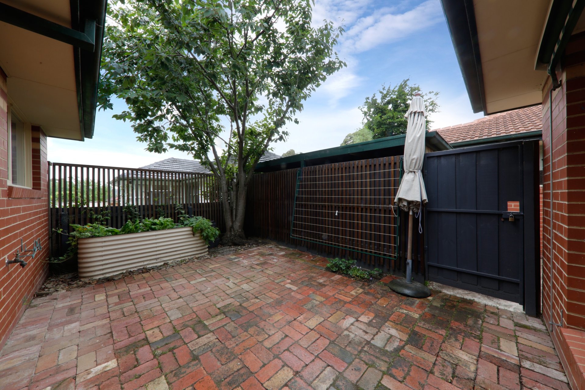2/21 Barkly Street, Ringwood image 7