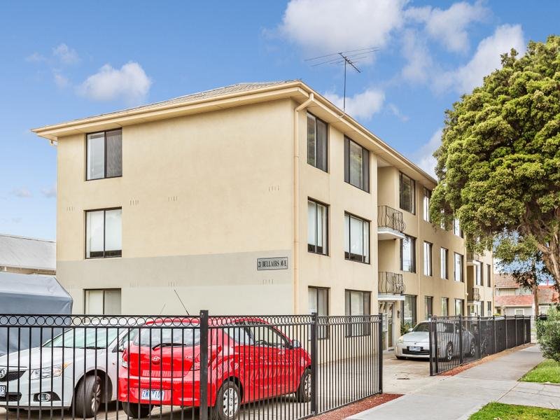 2 / 21 Bellairs Avenue SEDDON