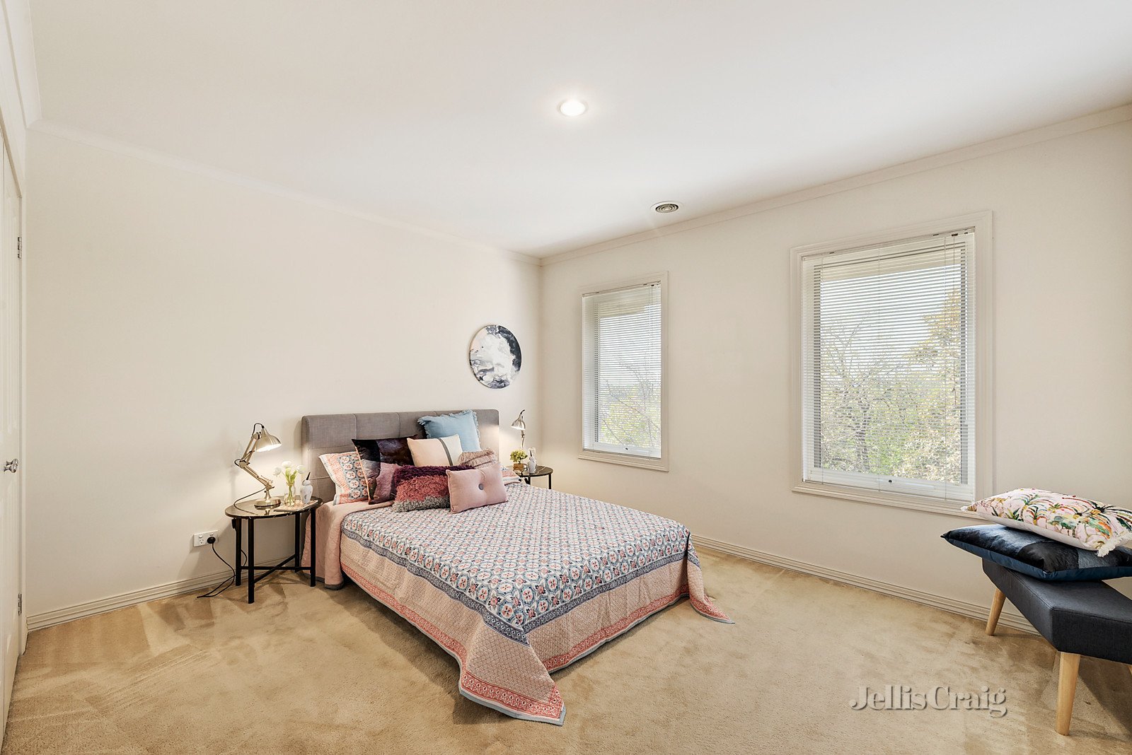 2/21 Burnett Street, Mitcham image 4