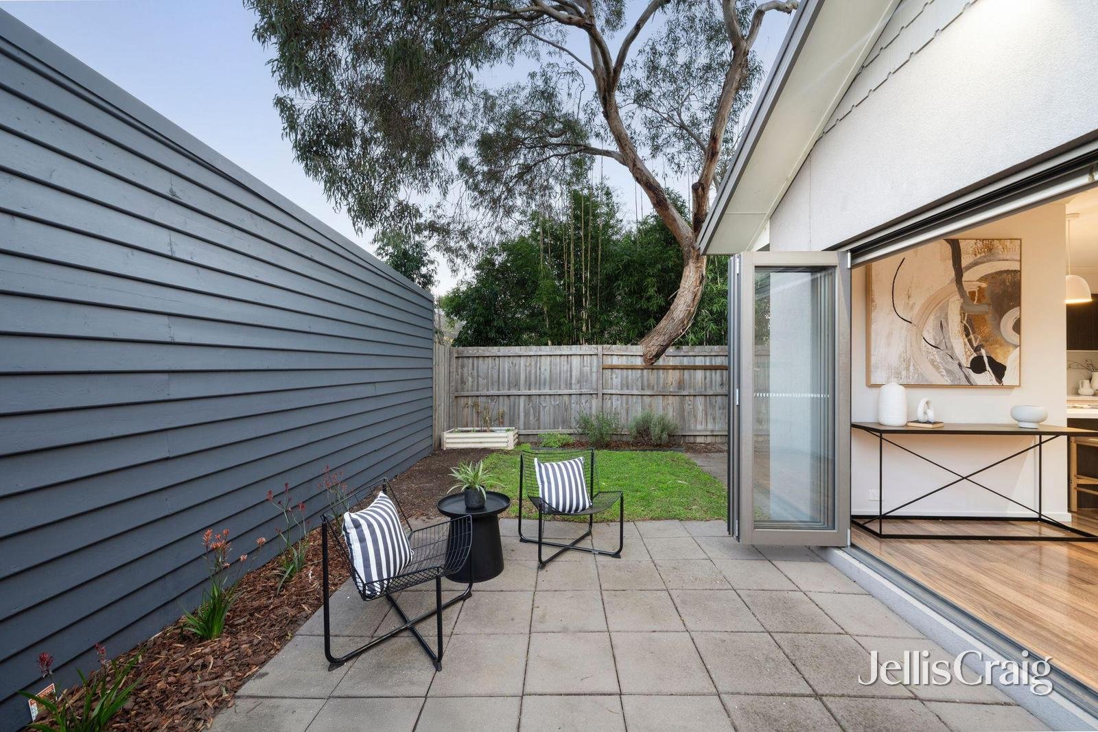2/21 Derby Street, Northcote image 9