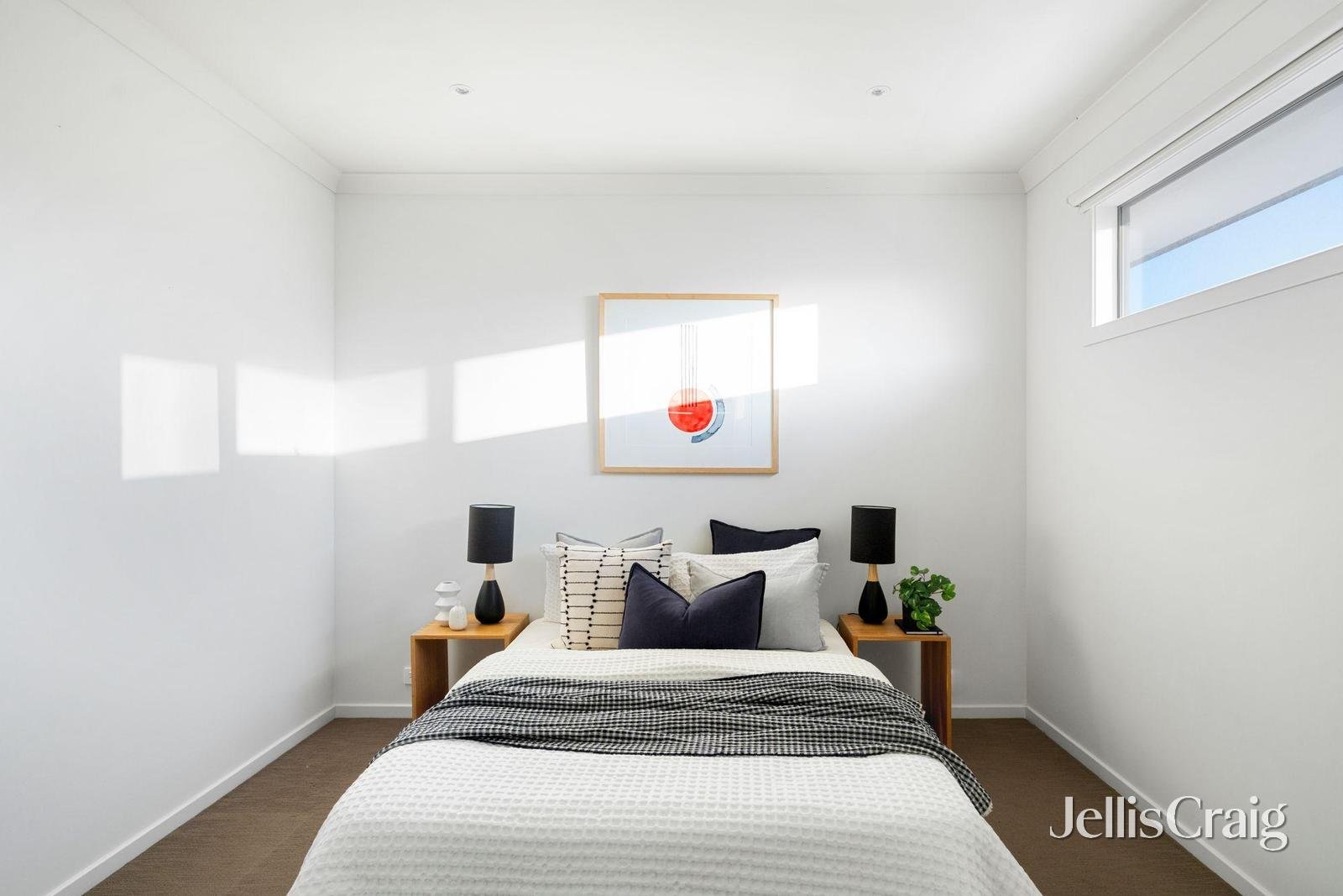 2/21 Derby Street, Northcote image 16