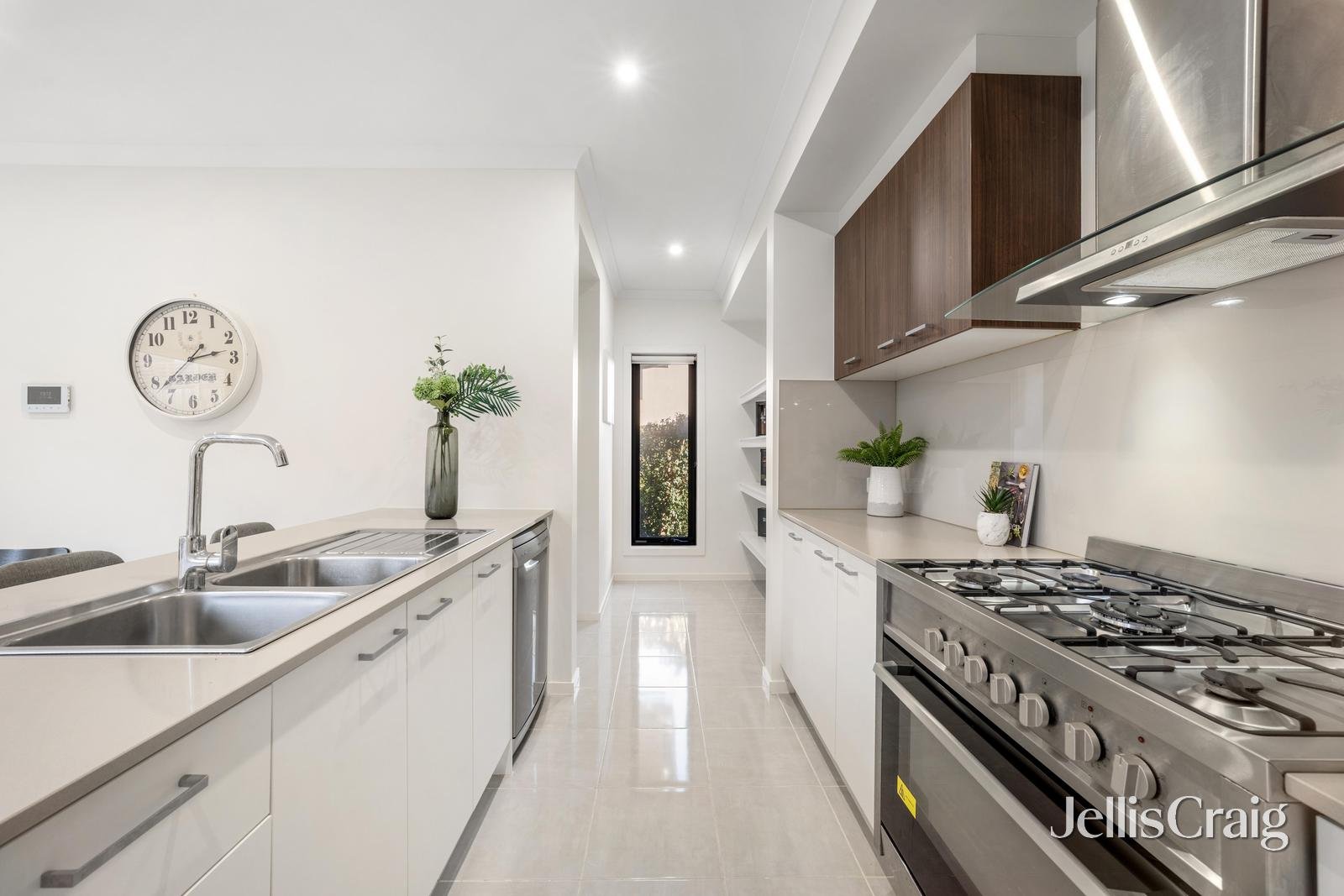 2/21 Dudley Street, Mitcham image 3