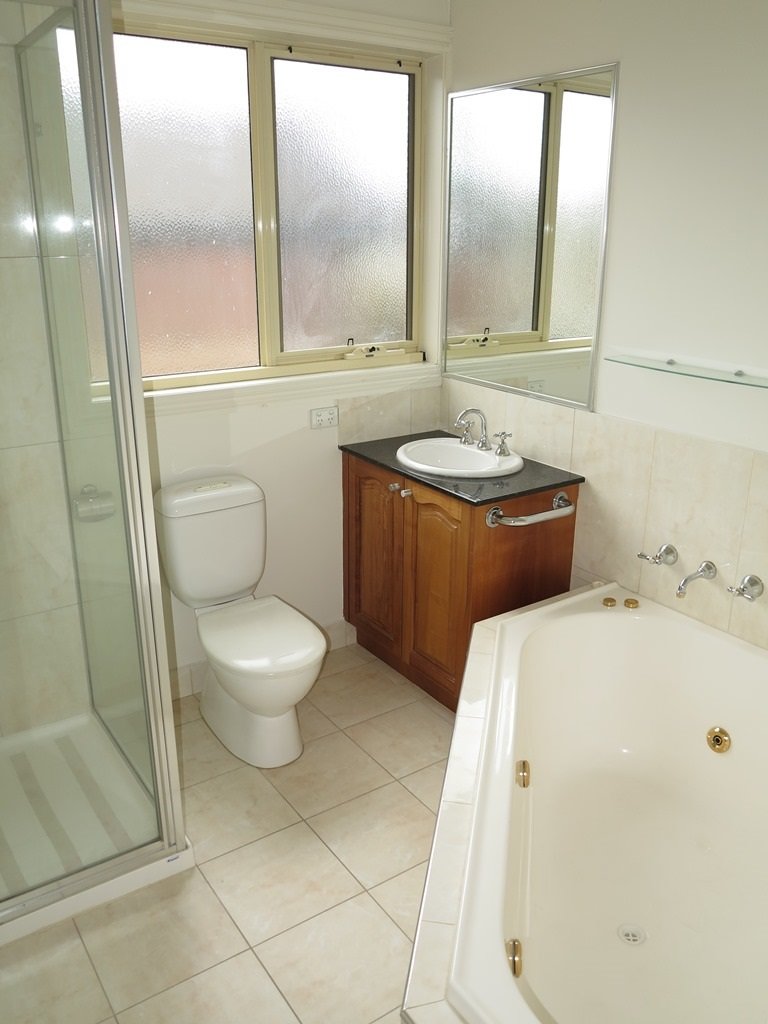 2/21 Fairholm Grove, Camberwell image 6