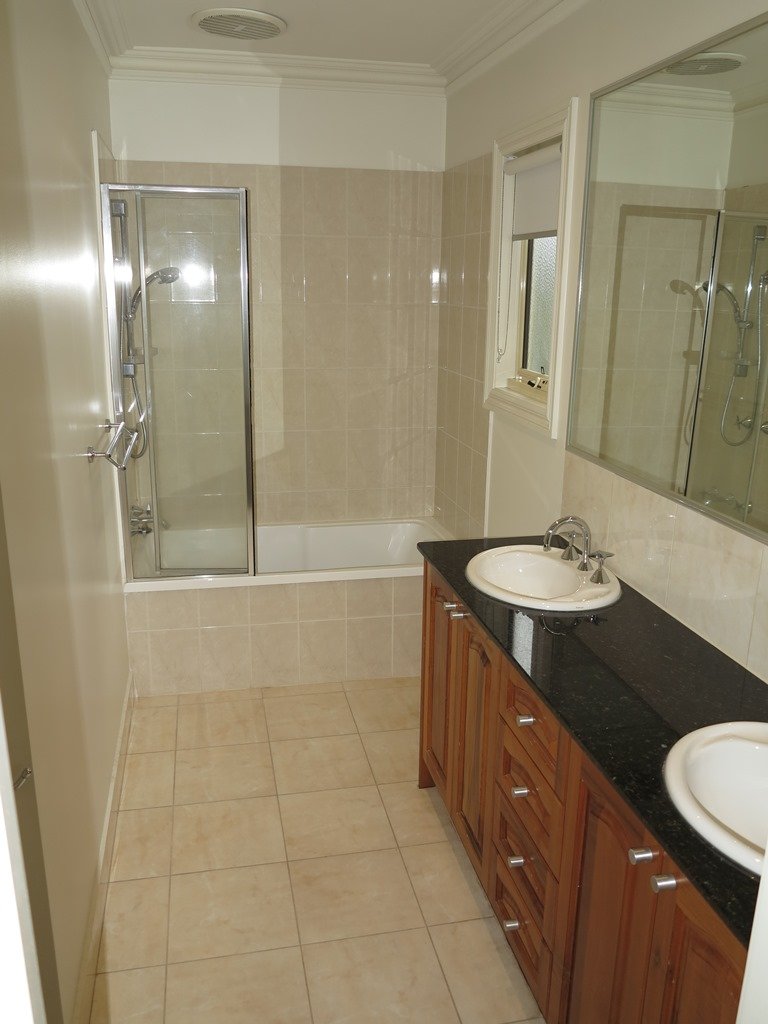 2/21 Fairholm Grove, Camberwell image 9