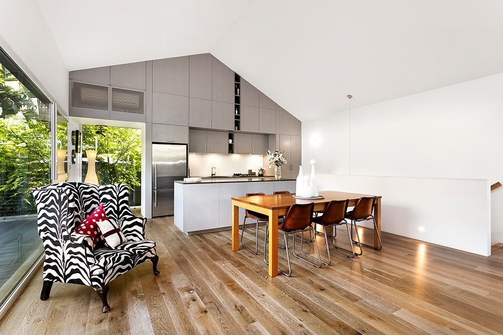 2/21 Gisborne Street, Elsternwick image 5