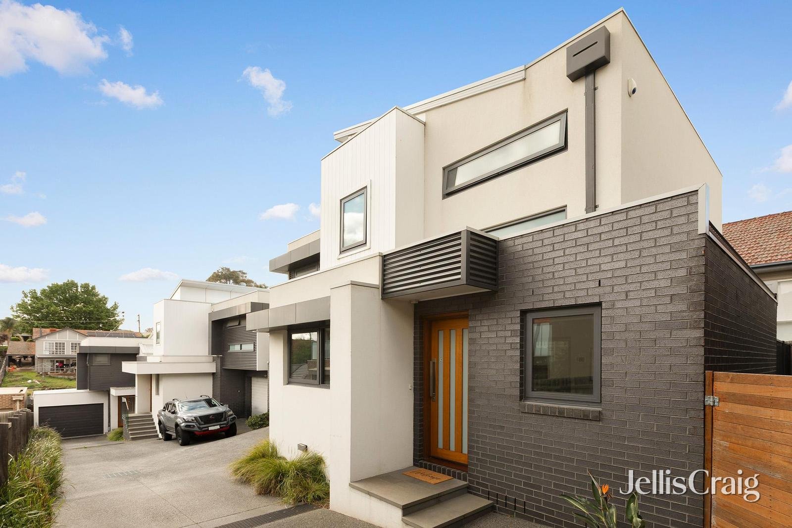 2/21 Hamilton Street, Niddrie image 1