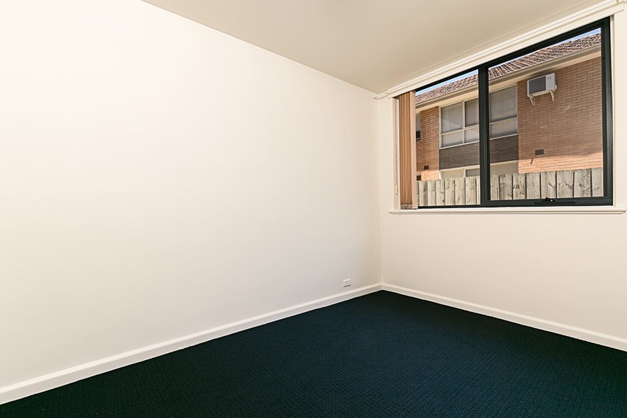 2 / 21 Irving Avenue Prahran