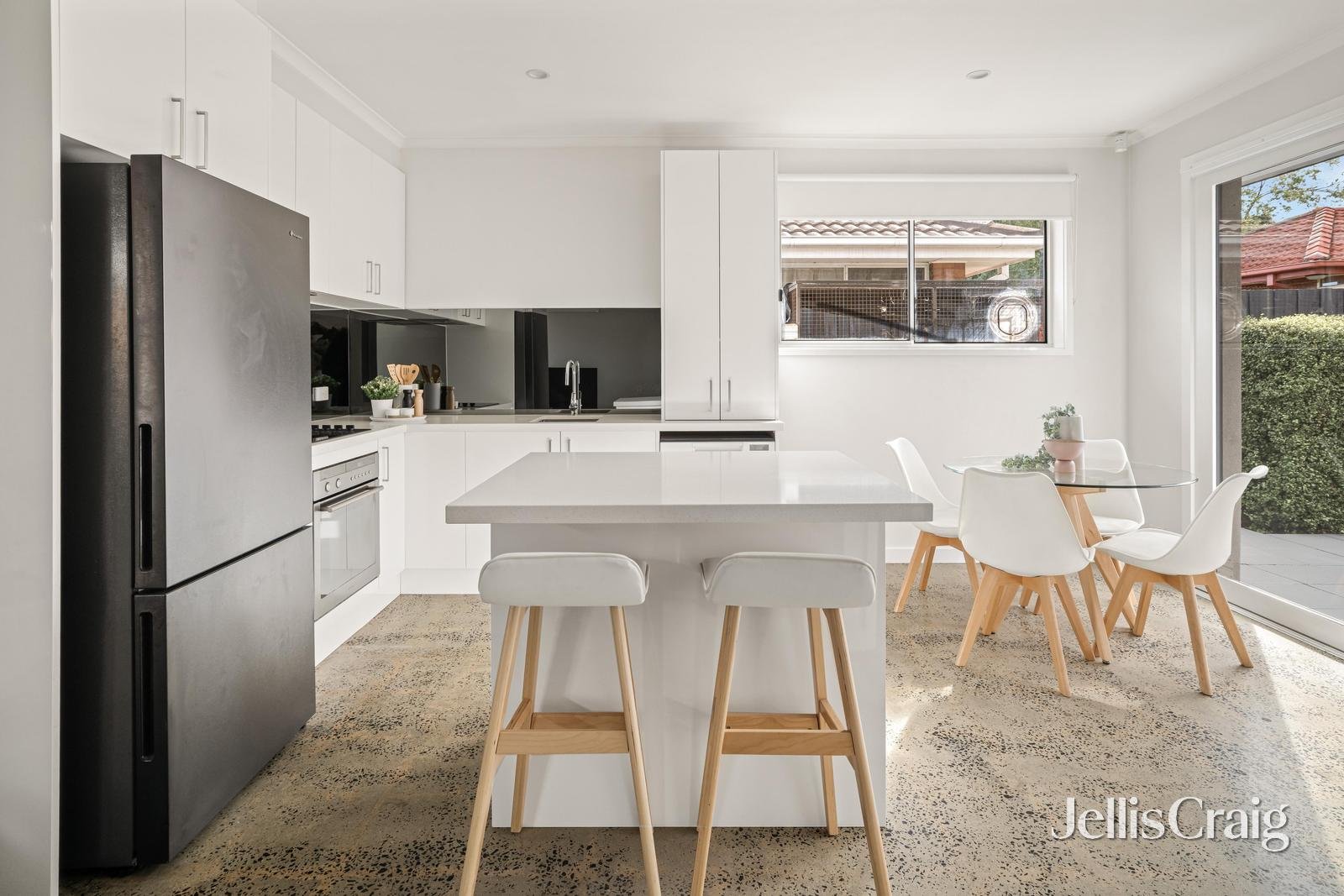 2/21 Kayden Street, Cheltenham image 6