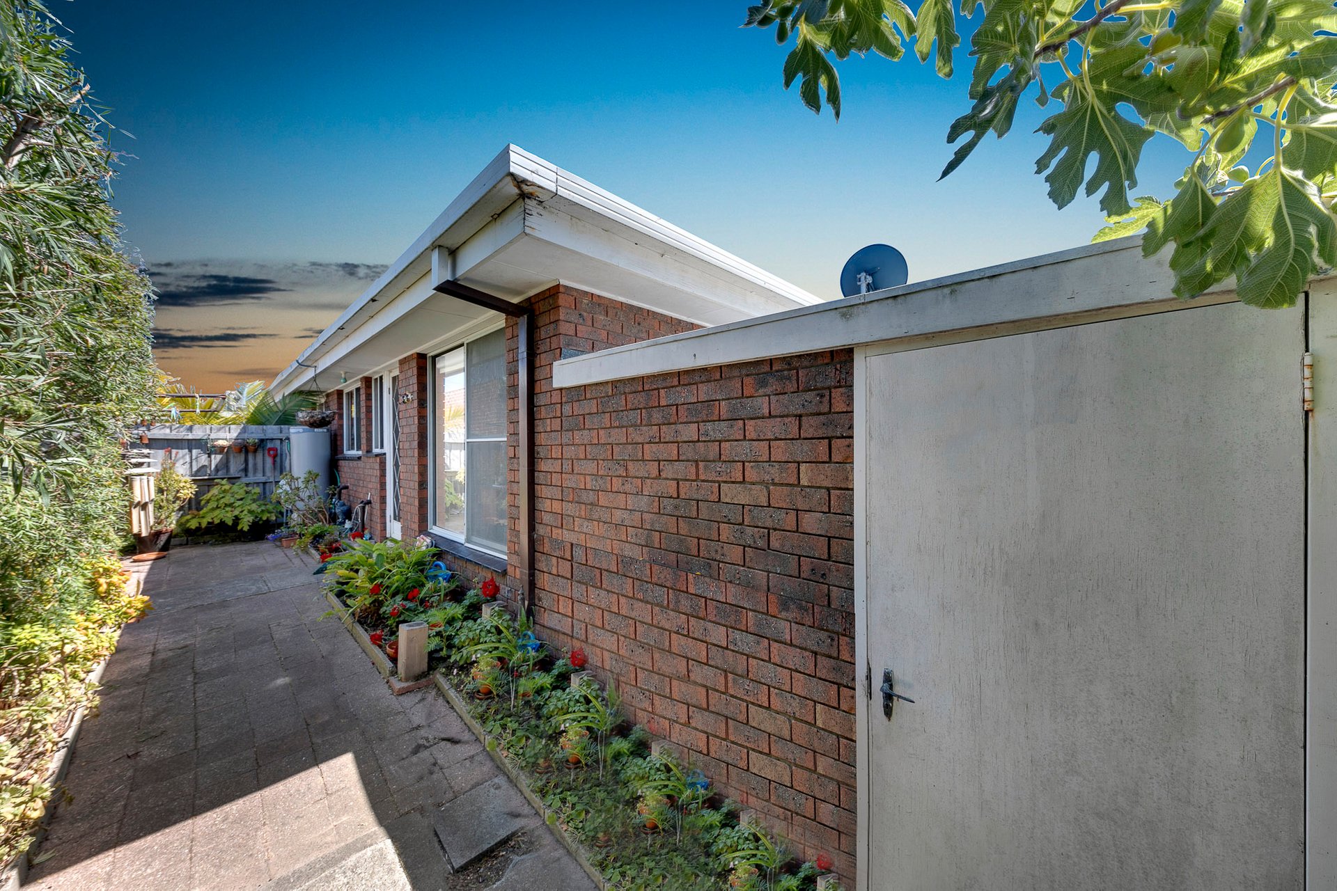 2/21 Learmouth Street, Belmont image 10