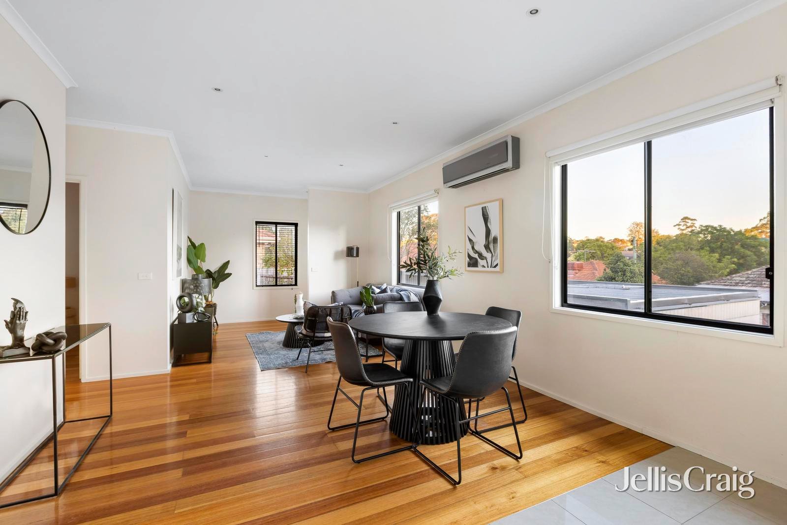 2/21 Lorimer Street, Greensborough image 6