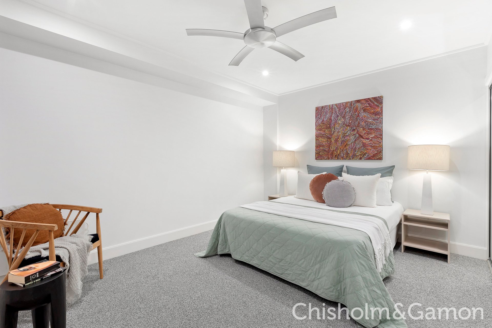 2/21 Marine Parade, St Kilda image 10