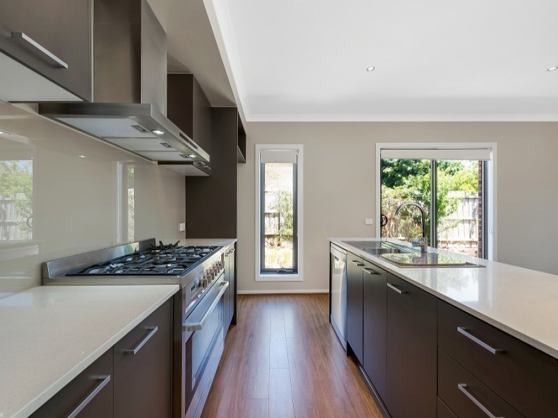 2/21 Marshall Road, Box Hill North image 7