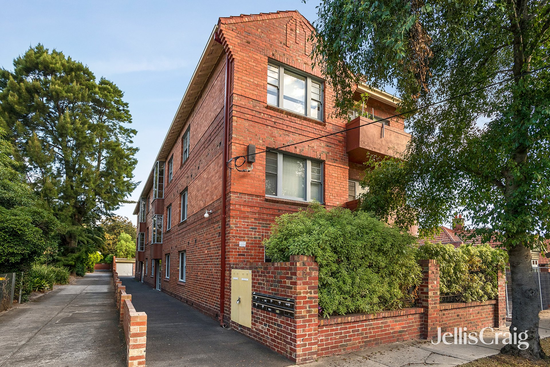 2/21 Milton Street, Elwood image 1