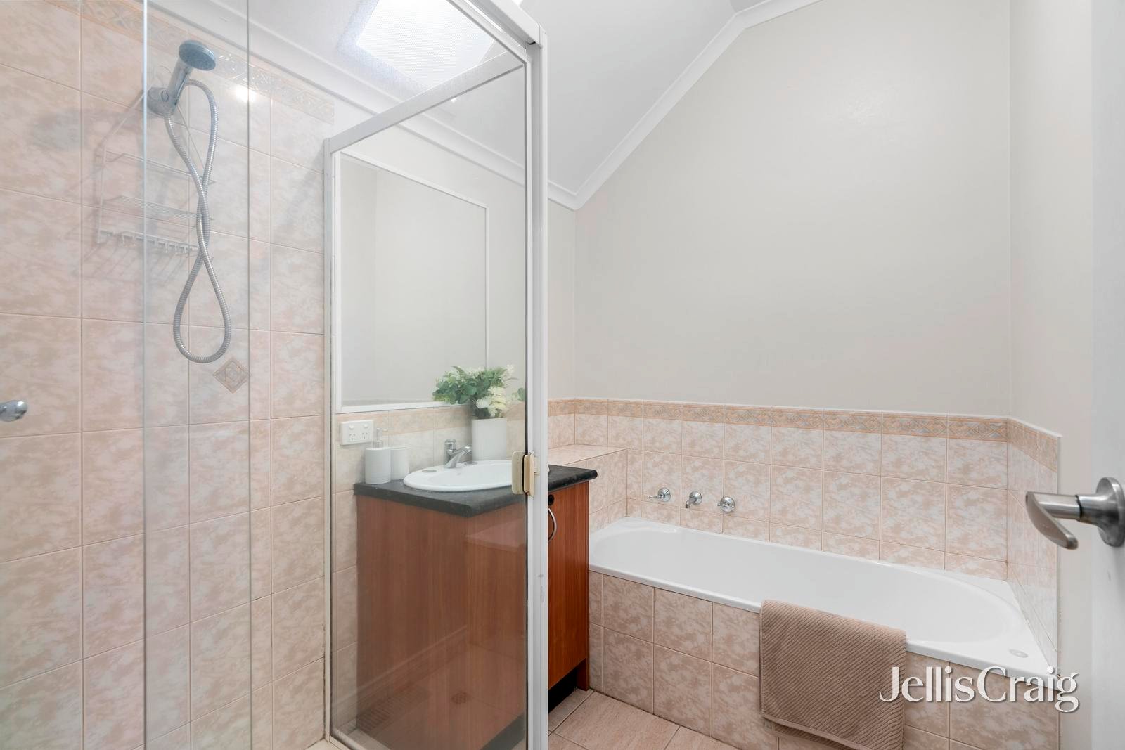 2/21 Roberts Avenue, Mulgrave image 9