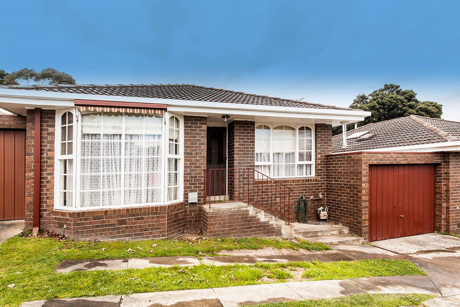 Property Gallery Thumbnail 3