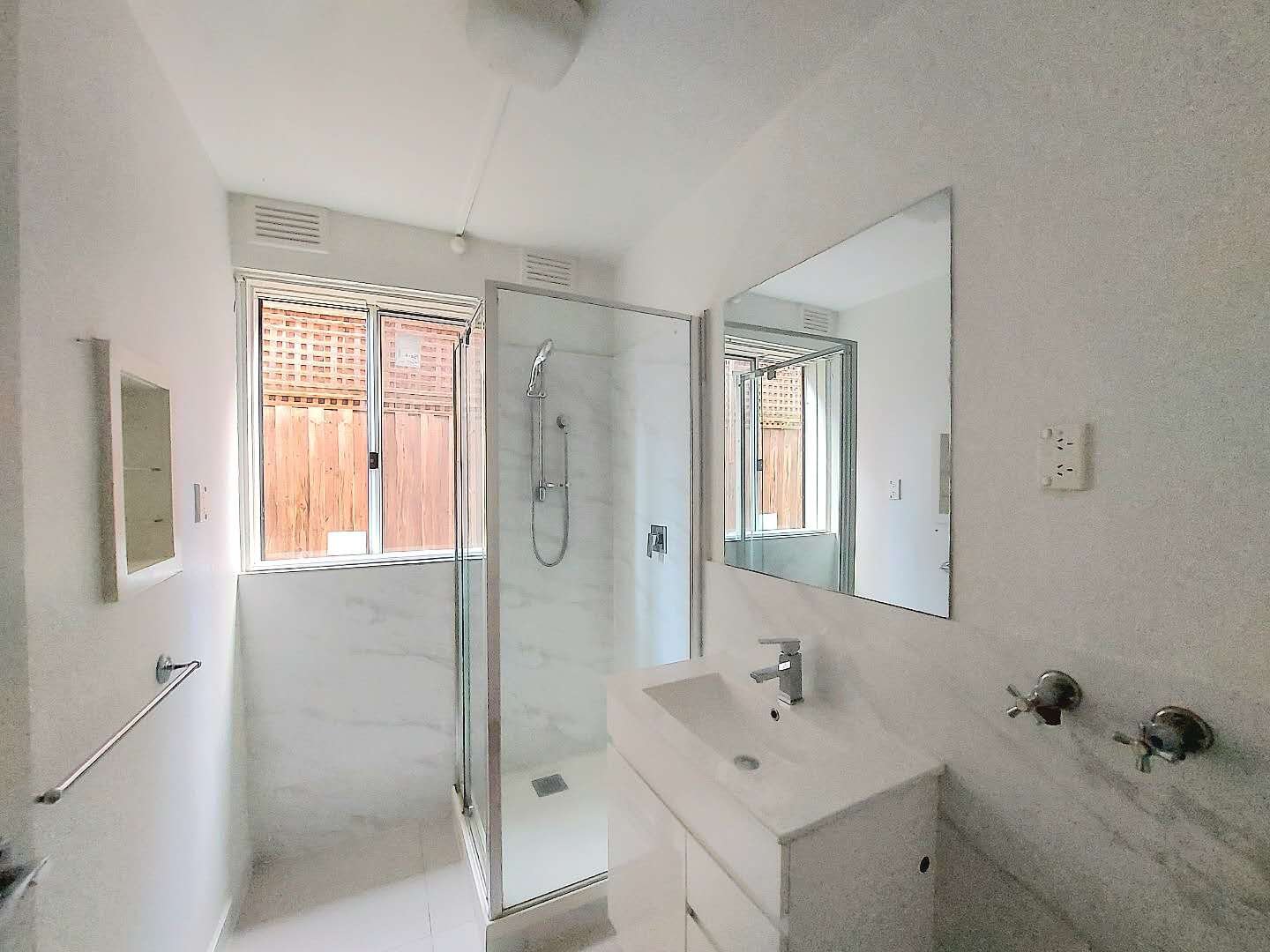 2/21 Vickery Street, Bentleigh image 7