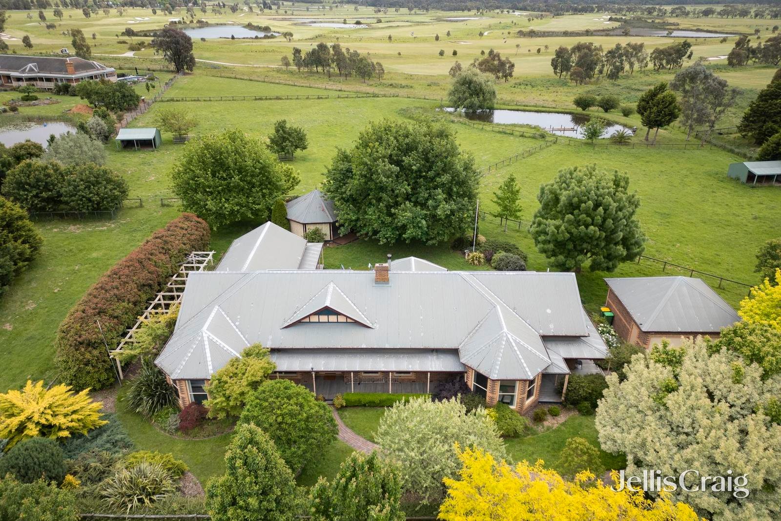 221 Victoria Road, Yering image 12