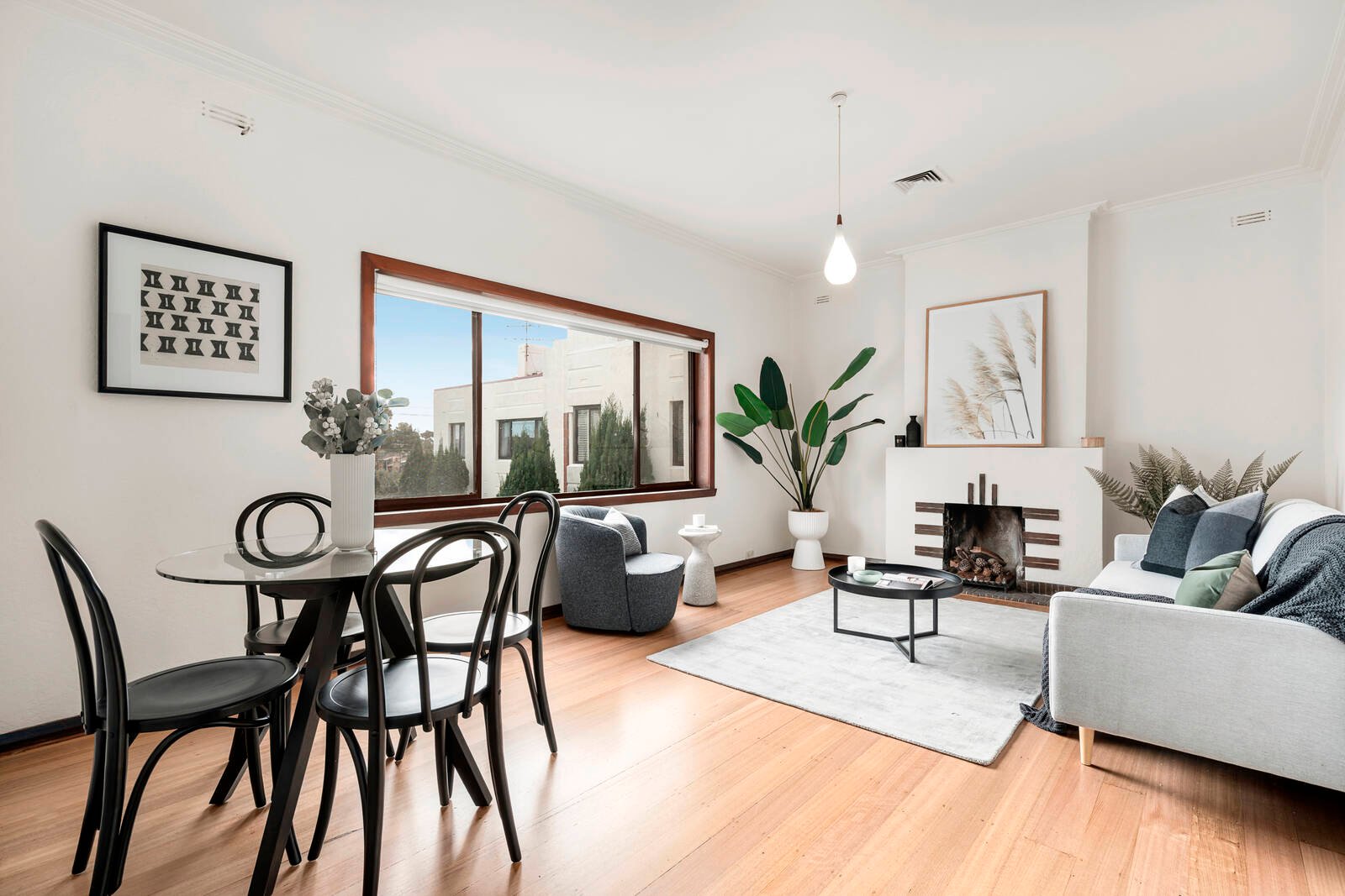 Property Gallery - Main Image