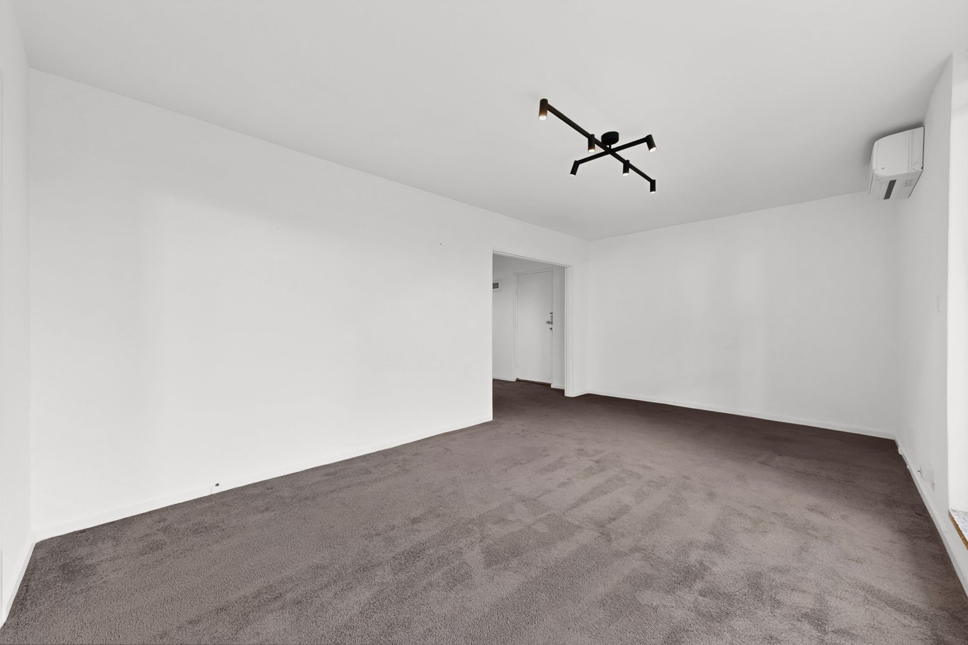 2/211 Brighton Road, Elwood image 6