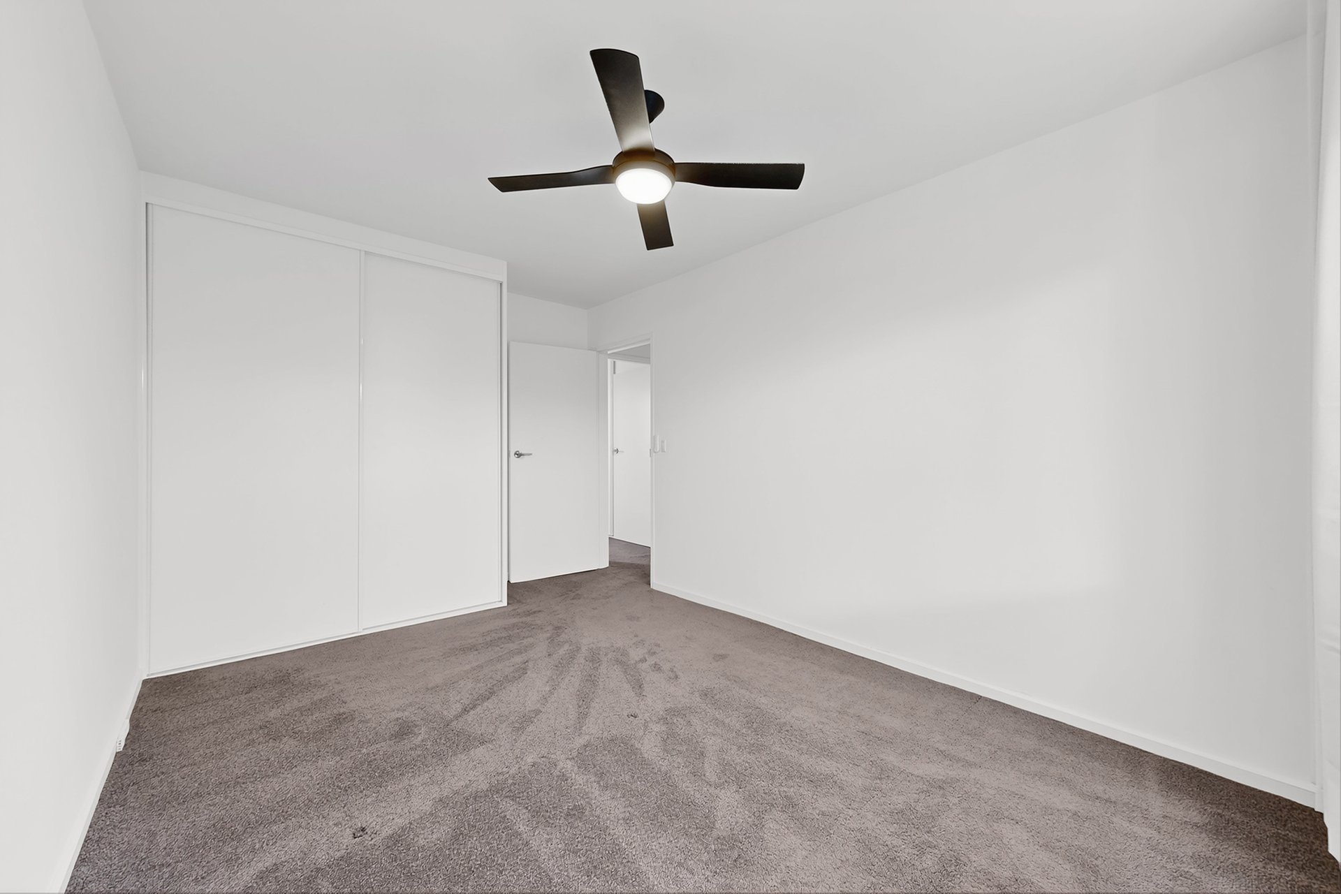 2/211 Brighton Road, Elwood image 10