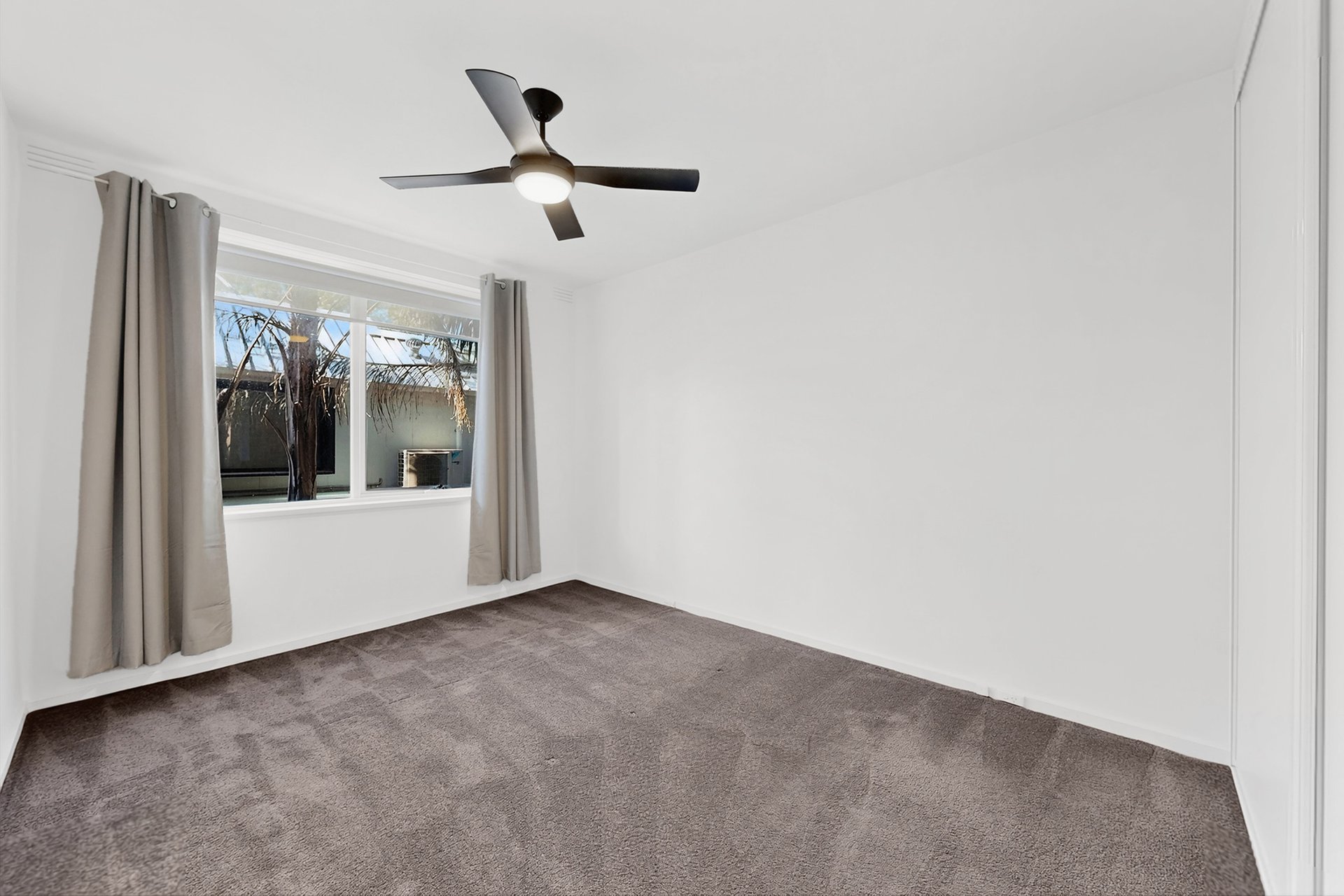 2/211 Brighton Road, Elwood image 11