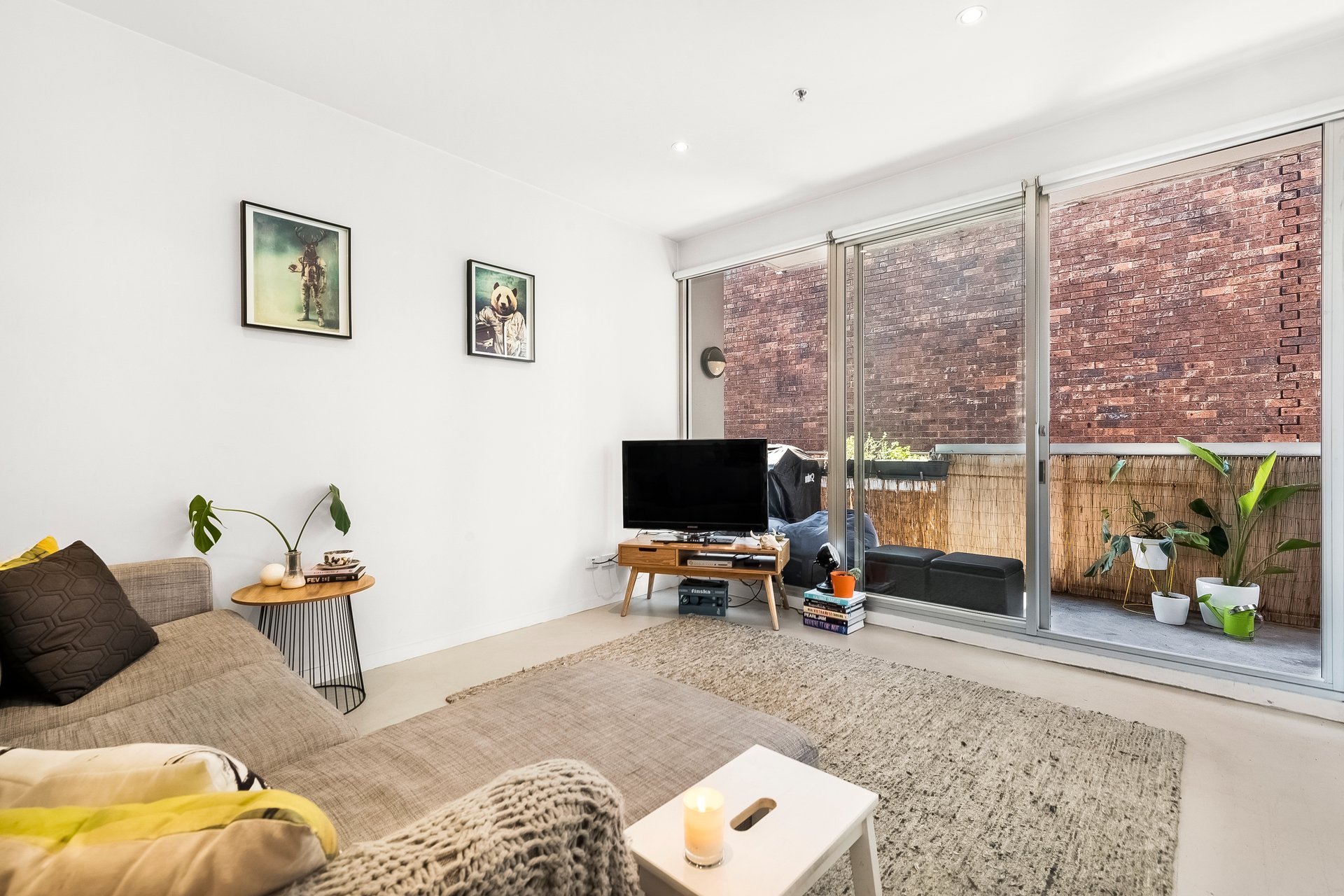 Property Gallery - Main Image