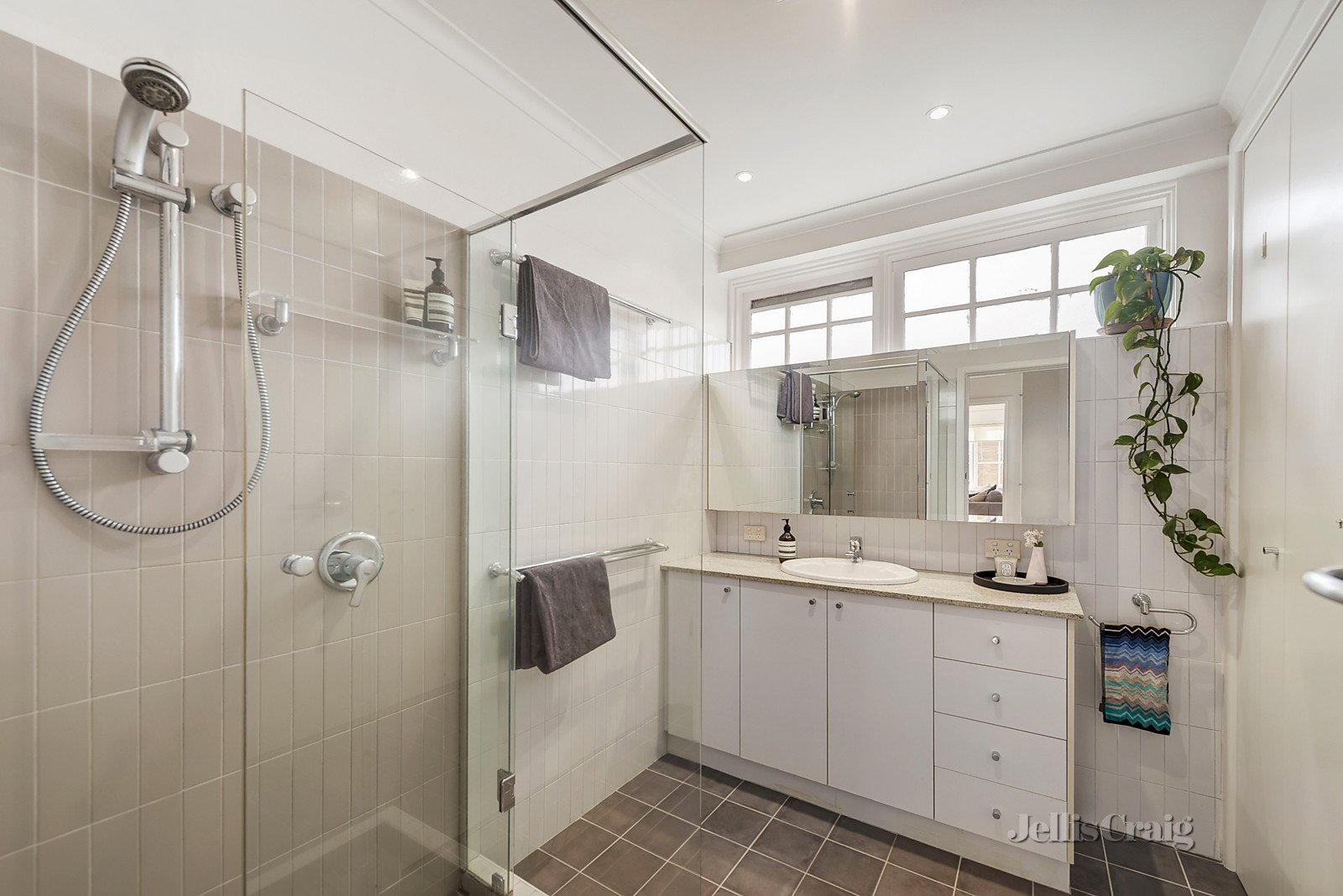 22/1231 Malvern Road, Malvern image 4