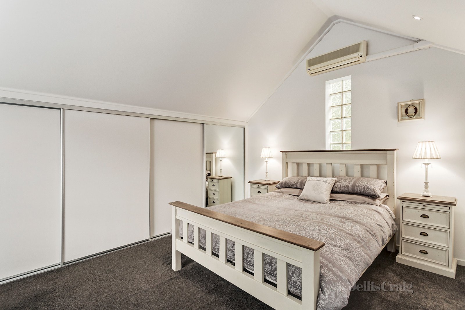 2/215 Mont Albert Road, Surrey Hills image 5