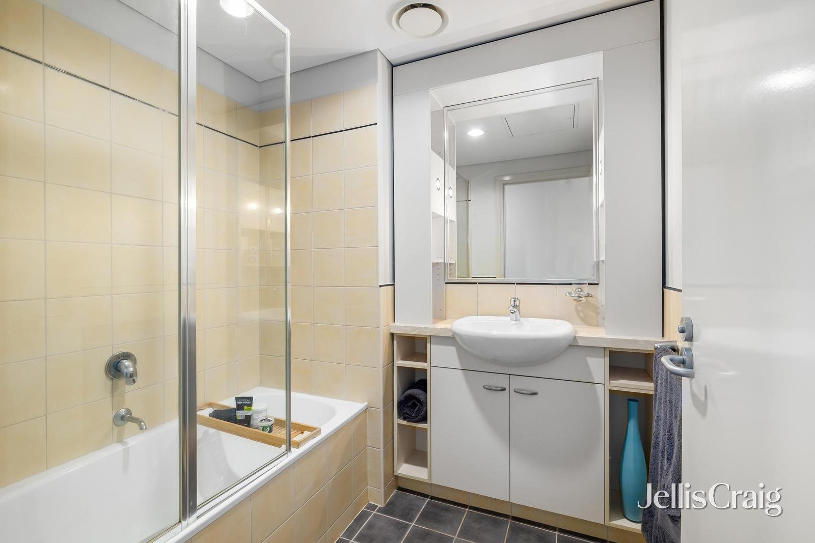 22/15 River Boulevard, Richmond image 8