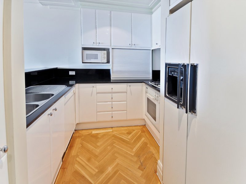 22/156 Beaconsfield Parade, Albert Park image 6