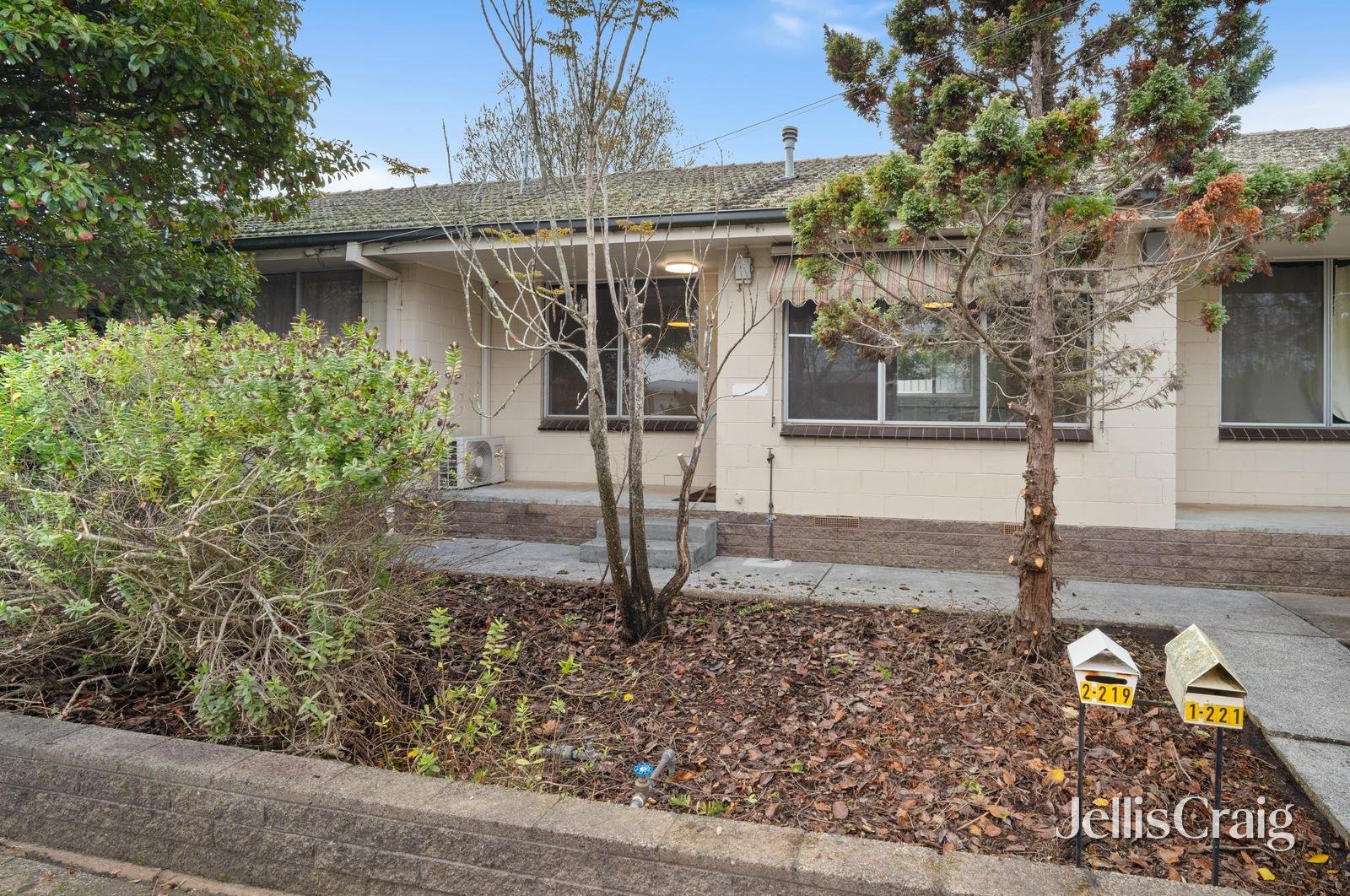 2/219 Ripon Street South, Ballarat Central image 1